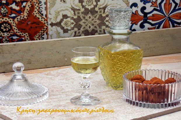 Λικέρ δάφνη -Το επετειακό