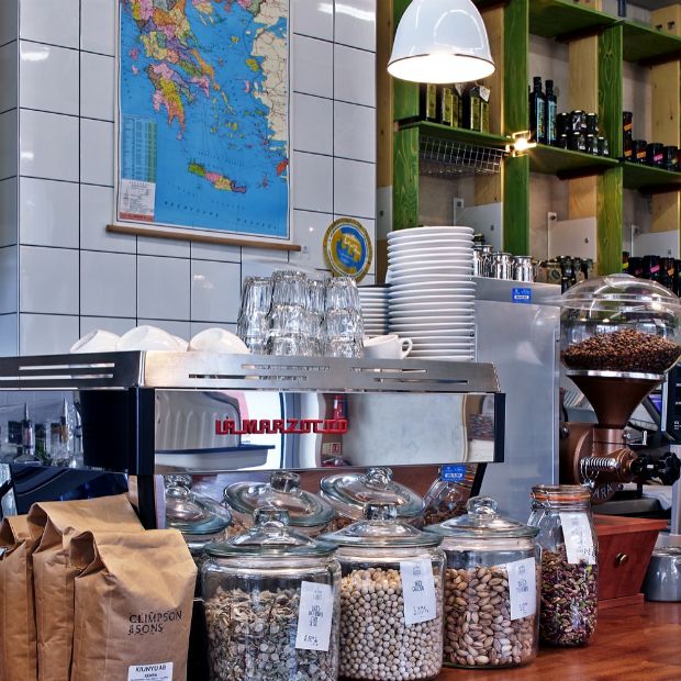 Λονδίνο: για φάβα και χταπόδι στο “Κελάρι”