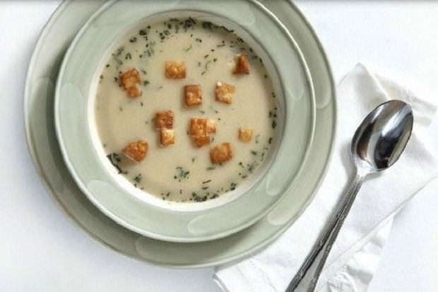 Μανιταρόσουπα με χαλούμι