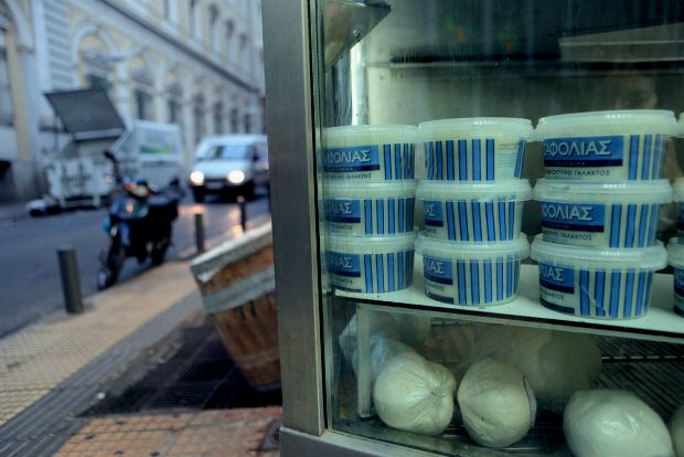 Με βουτυράτη φέτα και δροσερά μυριστικά