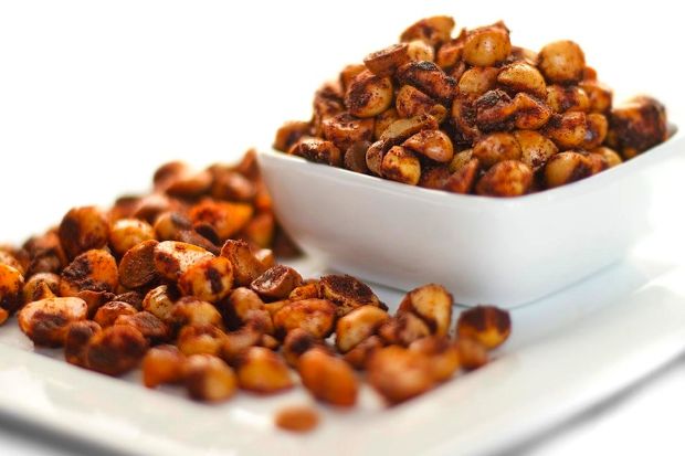 Μεζέδες για Μουντιάλ: μακαντάμια απ’ την Αυστραλία