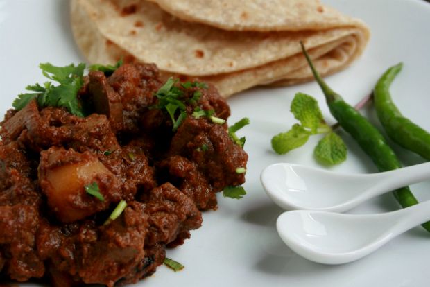 Μεζές στους δρόμους της Αλεξάνδρειας