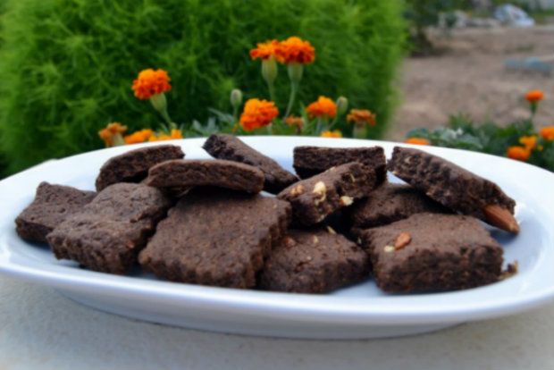 Μπισκότα με χαρουπάλευρο χωρίς ζάχαρη