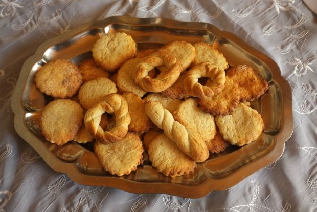 Μπισκότα με στάκα και στακοβούτυρο