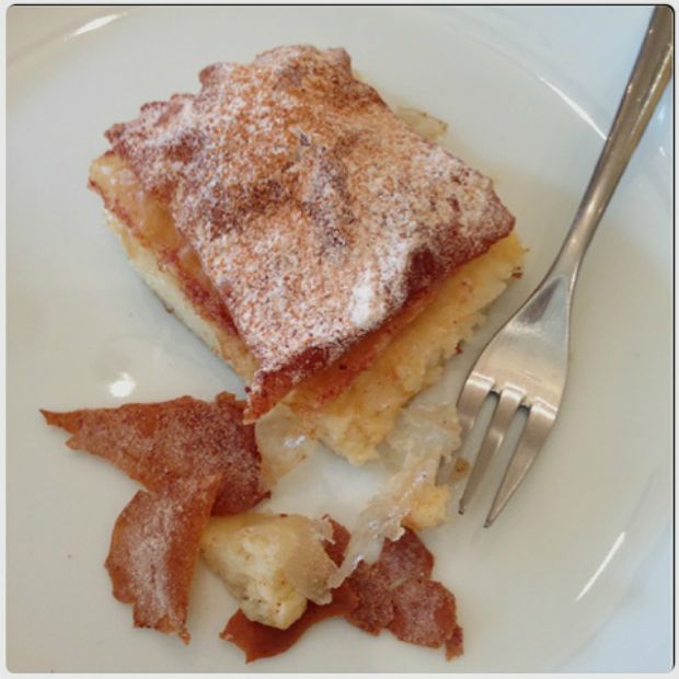 Μπουγάτσα σπιτική με καστανή ζάχαρη