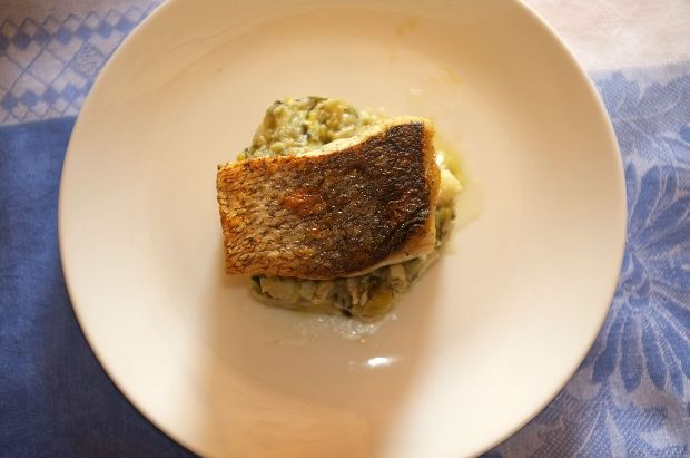 Μυλοκόπι με πράσα και πατάτες