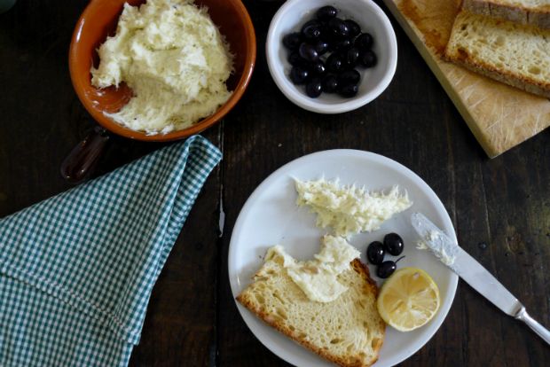 Να κι ο μεζεκλίδικος! και του χρόνου