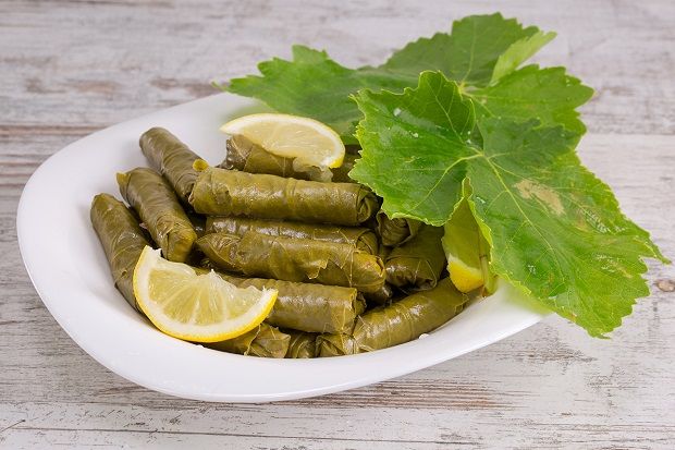 Ντολμάδες με αμπελόφυλλα