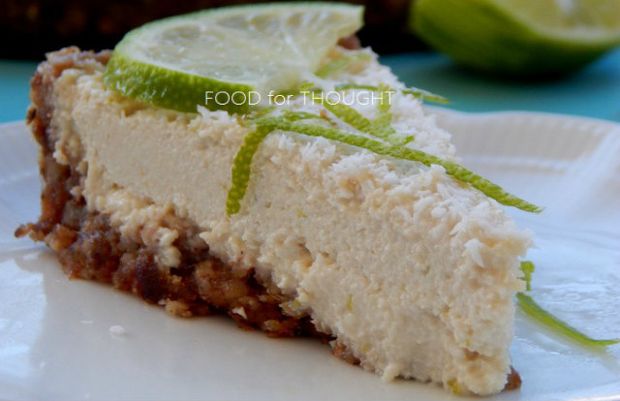 Ωμοφαγική τάρτα με λάιμ που μυρίζει και φωνάζει «καλοκαίρι»!