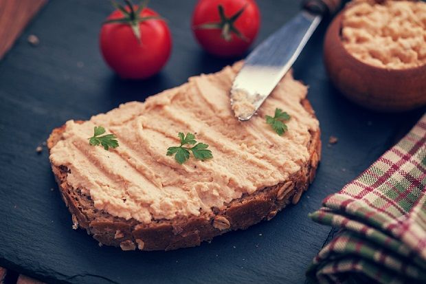 Πατέ καπνιστής πέστροφας