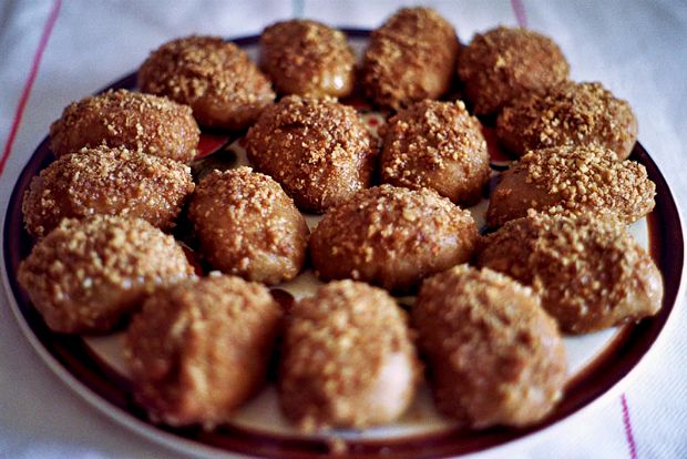 Πέντε αστέρια: όλα τα μελομακάρονα