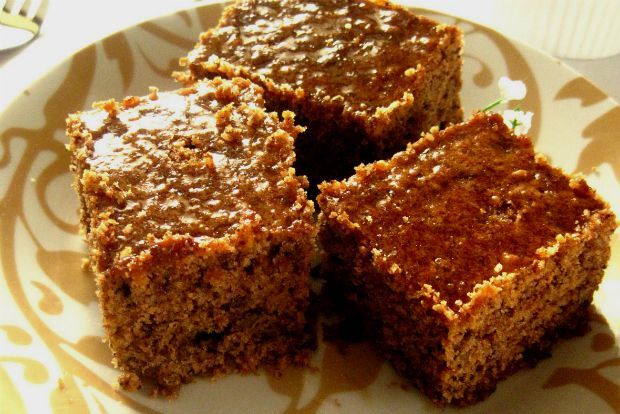 Πέντε αστέρια: σπάμε καρύδια