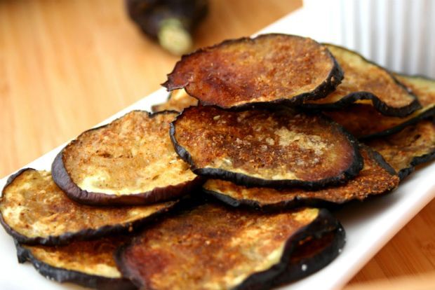 Πικάντικες αποχρώσεις του μωβ: τσιπς μελιτζάνας κ.ά.