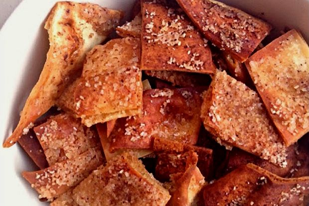 Pitta chips: βάλε κανέλα και ζάχαρη