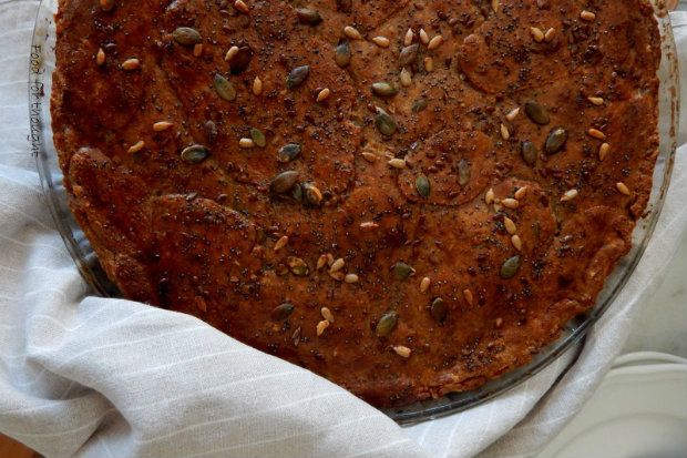 Πολύσπορη τυρόπιτα με μετσοβόνε, μια χριστουγεννιάτικη ιστορία!