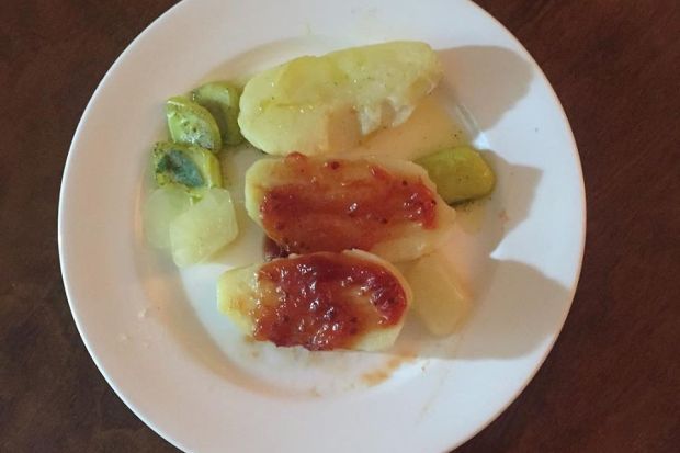 Πώς δροσίζεις μια καυτή πατάτα;