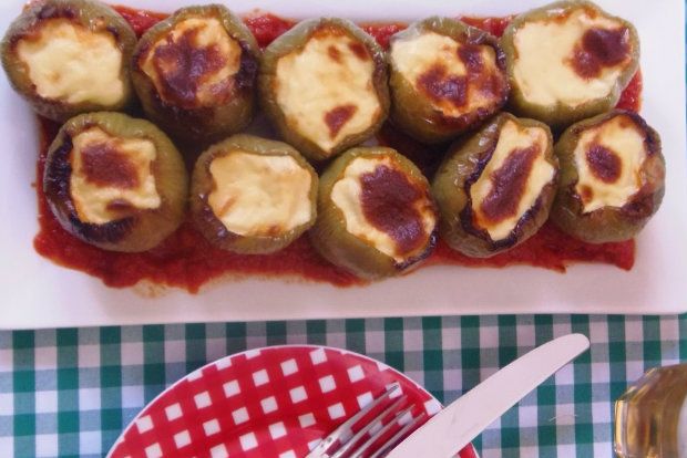 Πρώτα ήρθαν οι πιπεριές οι γεμιστές…