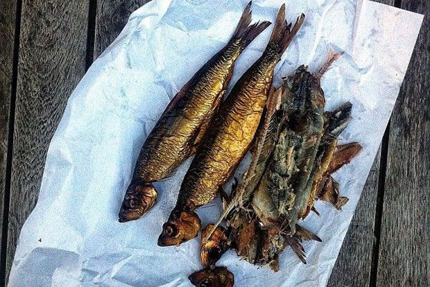 Ρεγγοσαλάτα σε ταπεράκι