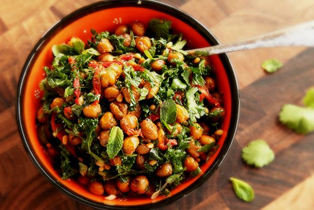 Ρεβυθοσαλάτα με σουμάκ