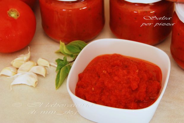 Σάλτσα ντομάτας για ρεσιτάλ στις πίτσες