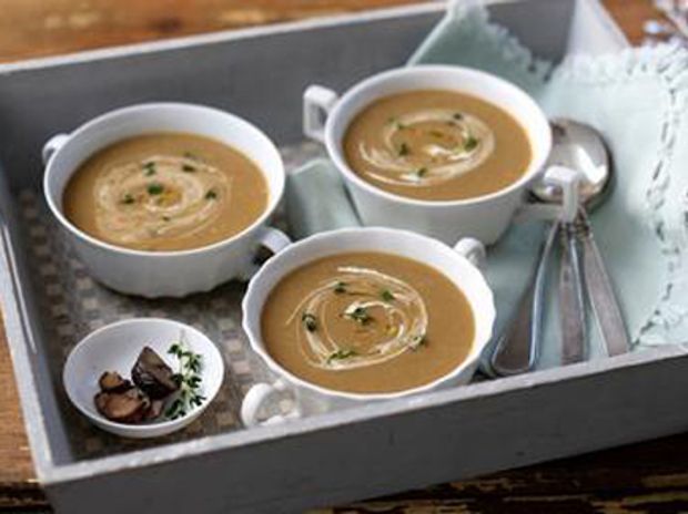 Σούπα με κάστανα και πράσινα μήλα