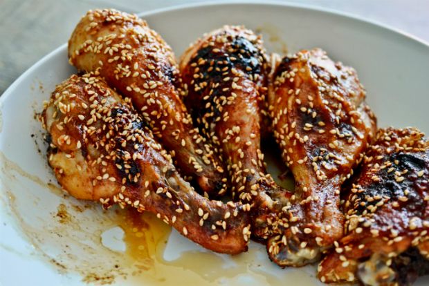 Σουσάμι, άνοιξε: κοτόπουλο θωρακισμένο