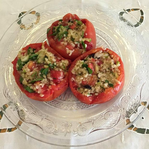 Τα γεμιστά αλλιώς: ψητές ντομάτες και πλιγούρι