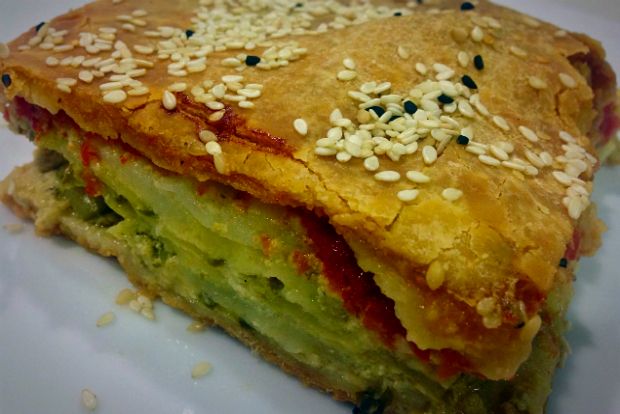 Τα κρητικά: χανιώτικο μπουρέκι με ξινομυζήθρα