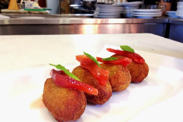 Τα κρητικά: κολοκυθανθοί γλυκόξινοι