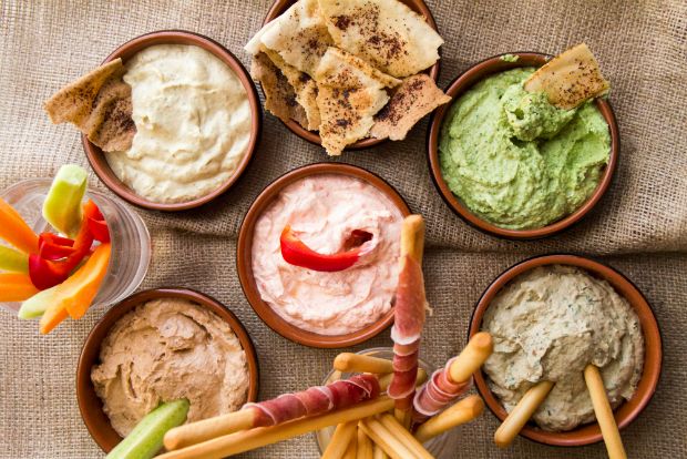 Τα υγιεινά: 5 ντιπ με γιαούρτι