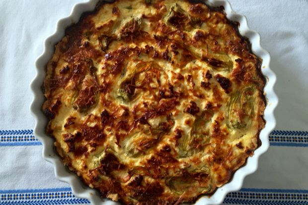 Τάρτα με κολοκυθάκια και ξινομυζήθρα