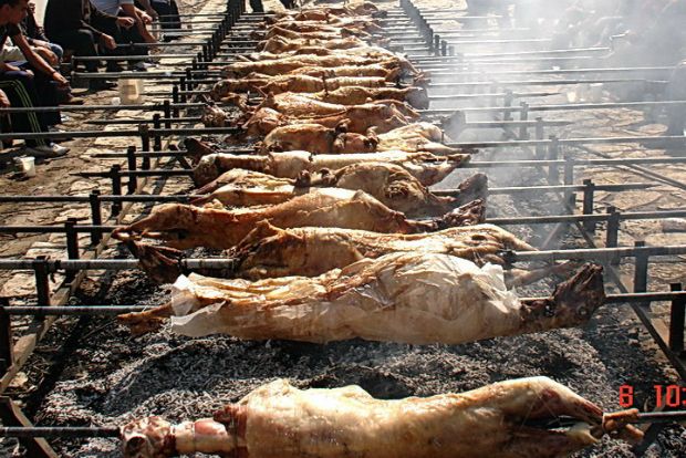 Θυσιάζω αρνάκι άσπρο και παχύ, Μαρία Πενταγιώτισσα