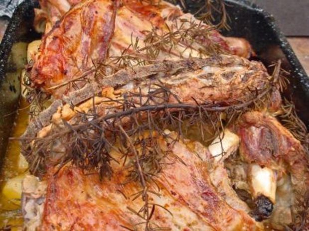 Το τραπέζι του Πάσχα: το αρνί