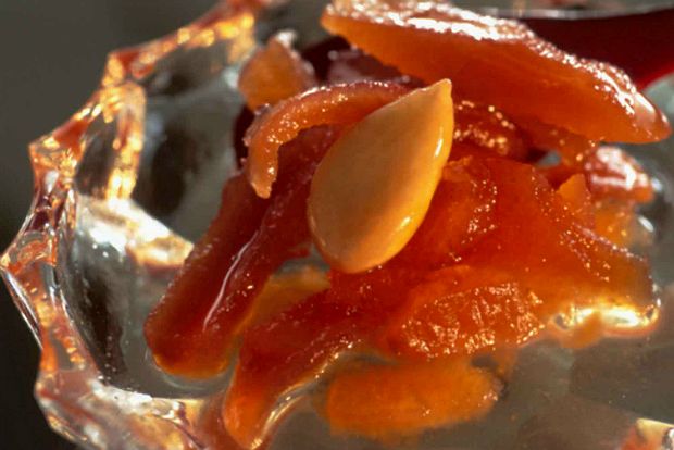 Του κουταλιού: το κυδώνι της έριδος