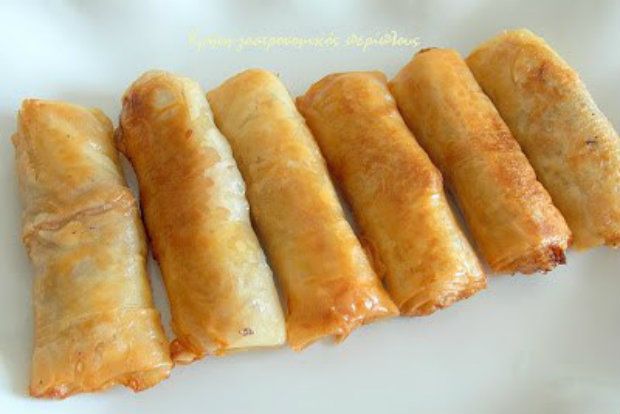 Τραγανά και ζουμερά μπουρεκάκια με κιμά