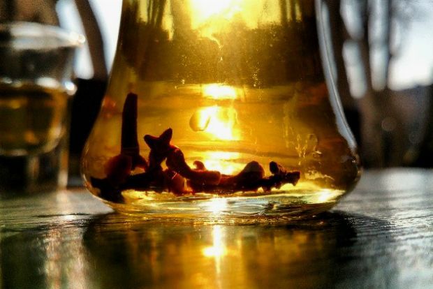 Βάλε έρωντα στο ρακόμελο