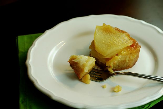 Βρέχει πάλι απόψε: καιρός για κέικ