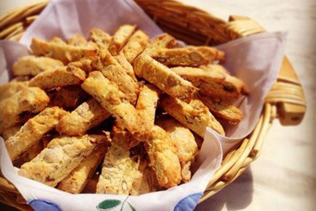 Ζυμώστε, είναι εκτονωτικό: μπισκοτάκια της Τοσκάνης